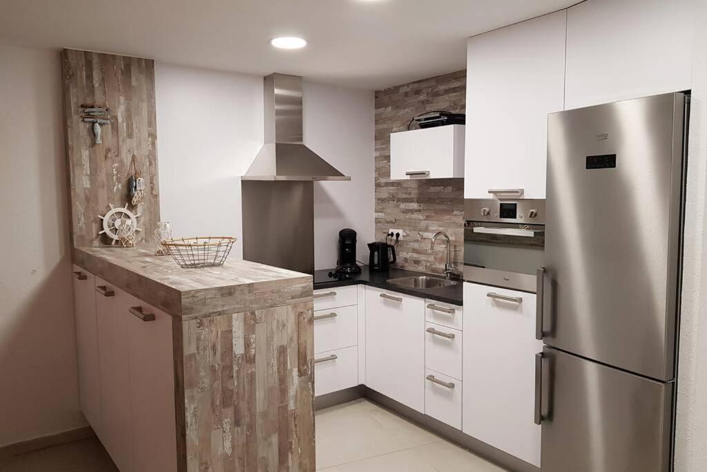 New! Modern Apartment Right On The Beach! Miami Playa Exterior foto
